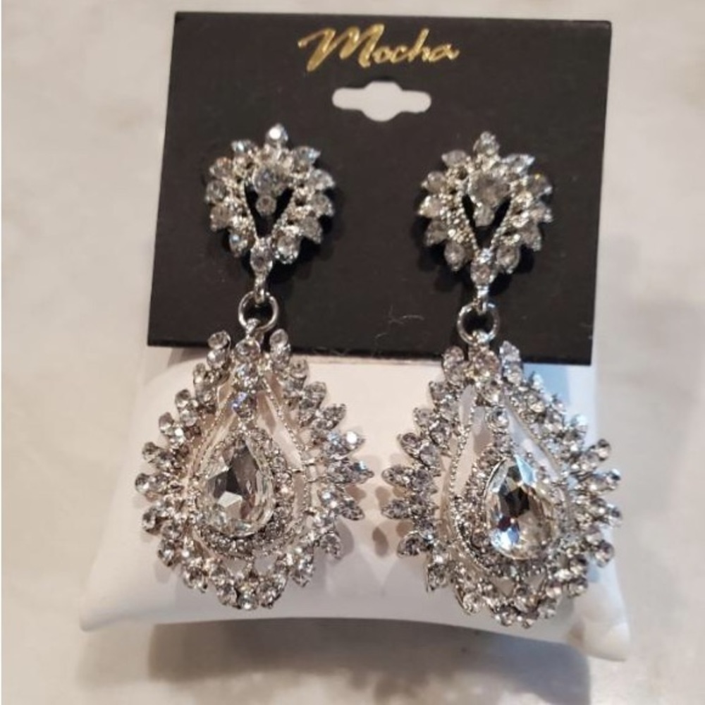 NWT Mocha Large Dangly Drop Earrings Rhinestones Bridal Prom Formal Event